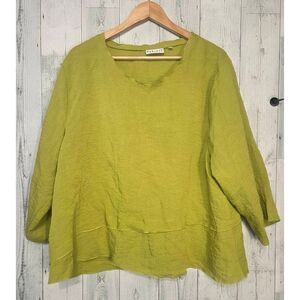 Habitat Lettuce Scoop Neck Lagenlook Asymmetrical Tiered Hem Blouse Sz. L